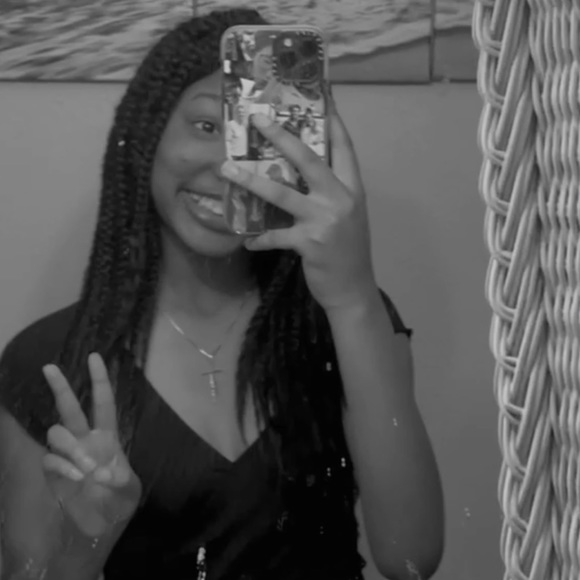 Meet your Posher, Tieajae - Picture 1 of 1